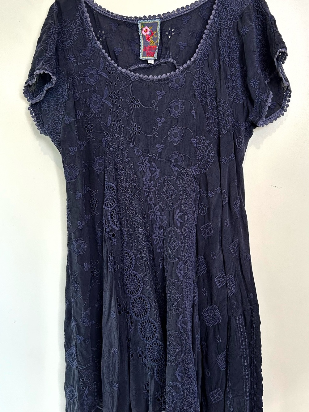 Johnny Was Navy Embroidered Scoop Neck Women's Top or mini dress